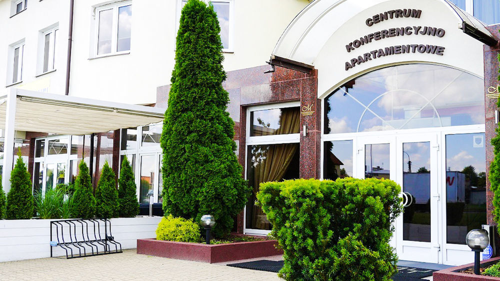 Centrum Konferencyjno-Apartamentowe Mrowka Варшава Екстер'єр фото